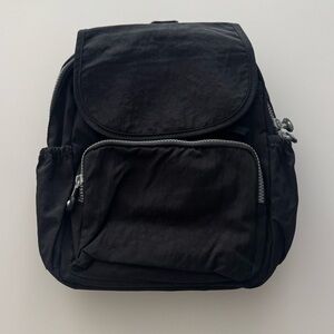 LIGHTLY USED Black Women’s Backpack